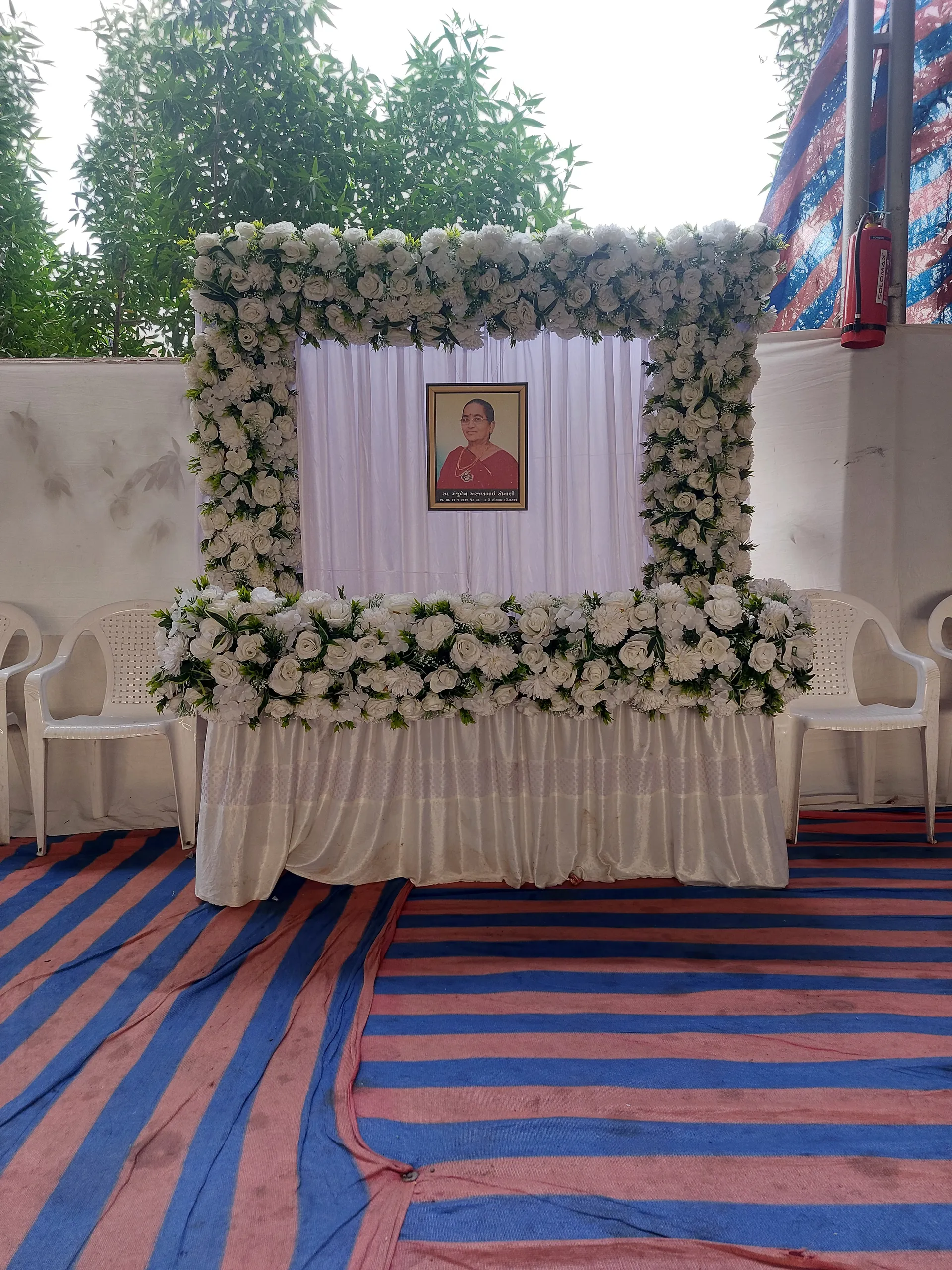 Besana Decoration — besana-theme-01