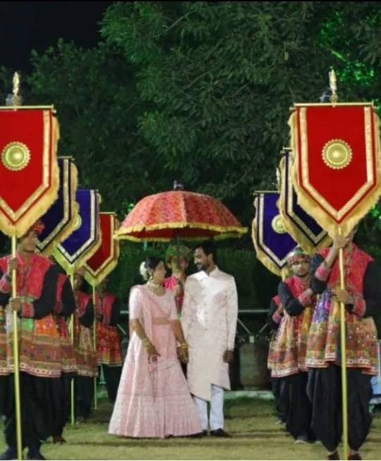Bride & Groom Entry — bride-theme-12