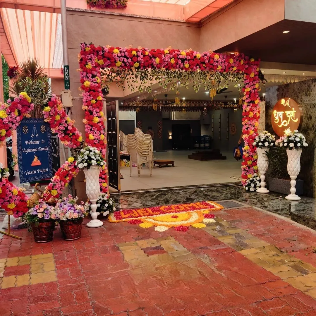 Home and Vastu — home-theme-07