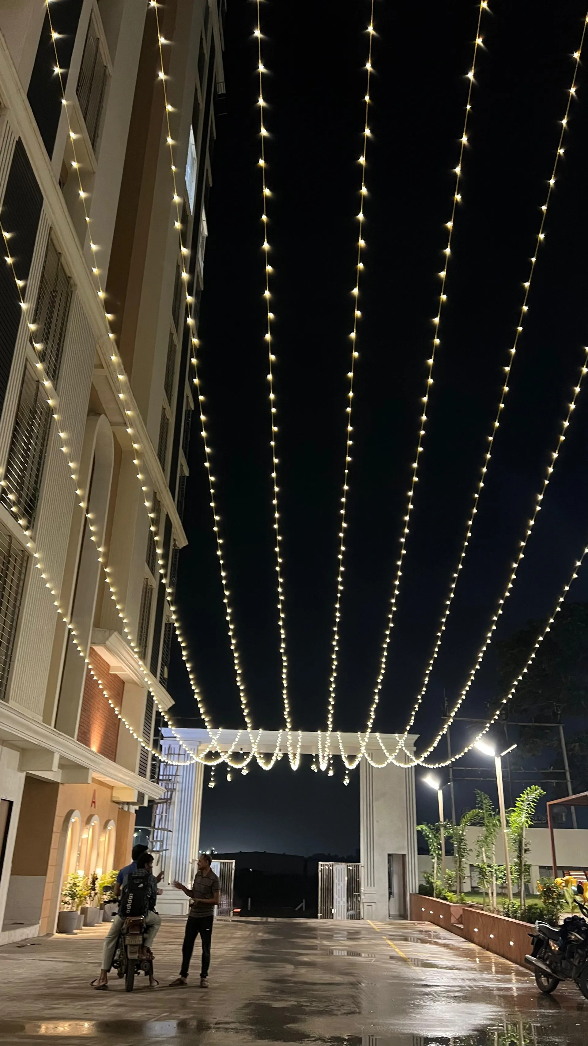 Light Decoration  — light-theme-01