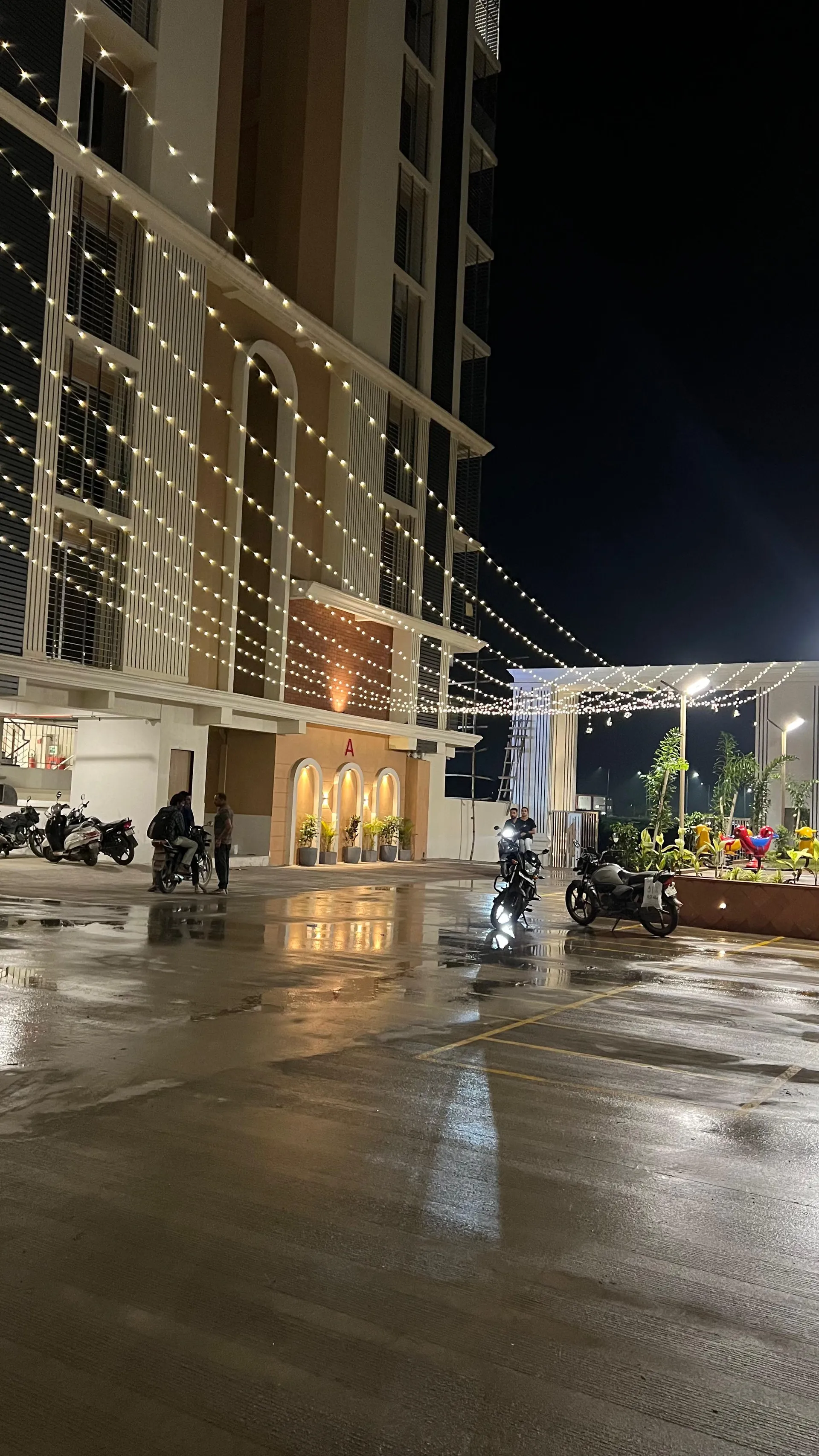 Light Decoration  — light-theme-01