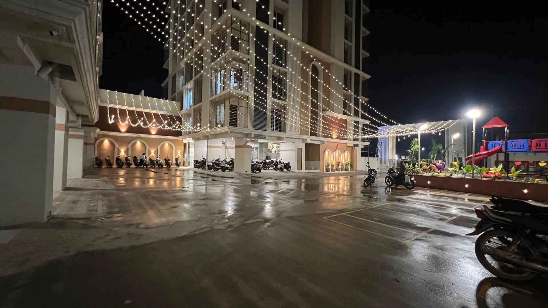 Light Decoration  — light-theme-01