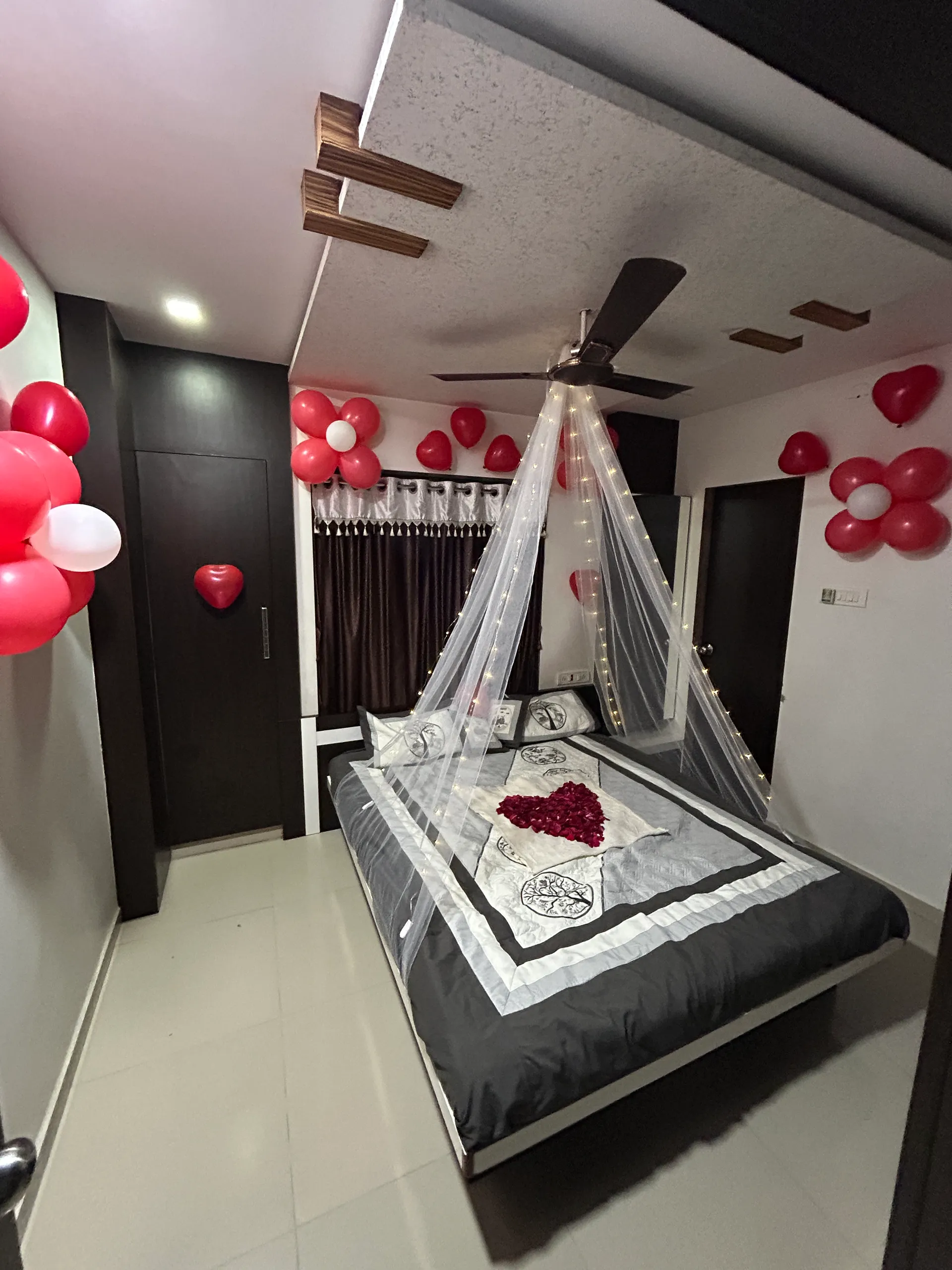 Room Decoration — room-theme-04