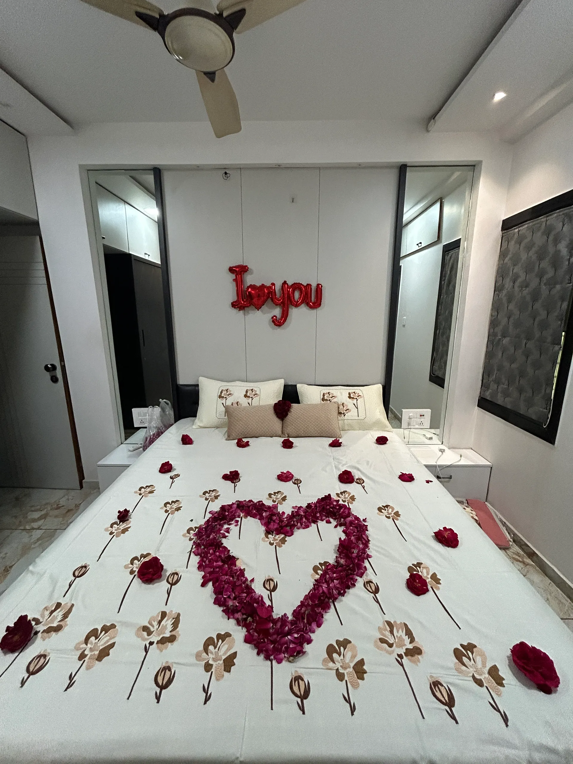 Room Decoration — room-theme-06