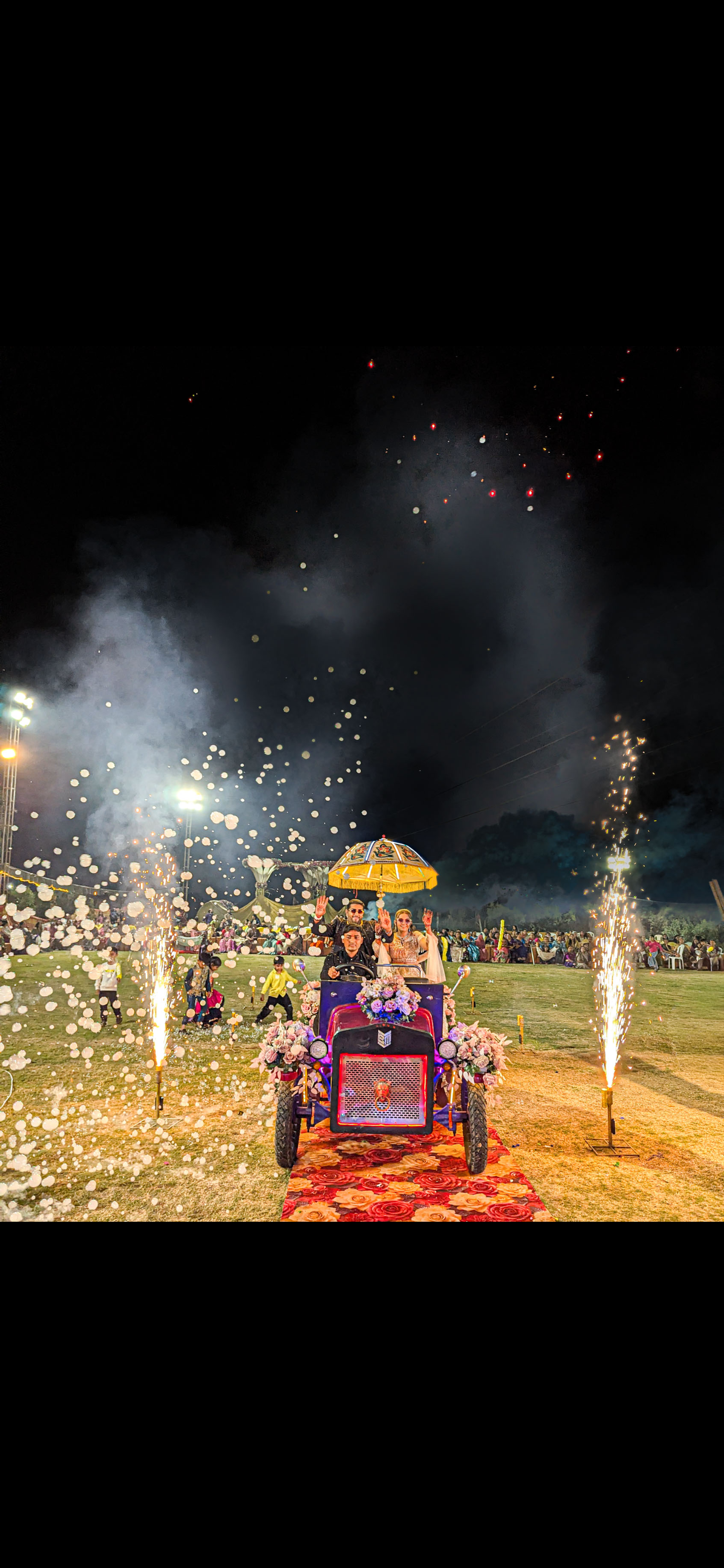Sangeet ( Ras Garba ) Entry — sangeet-theme-18
